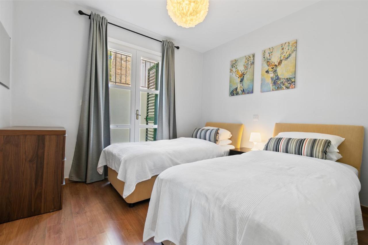 2 Bedroom Apartment Avdimou With Stunning Sea Views, Aphrodite Hills Resort Kouklia Exterior foto