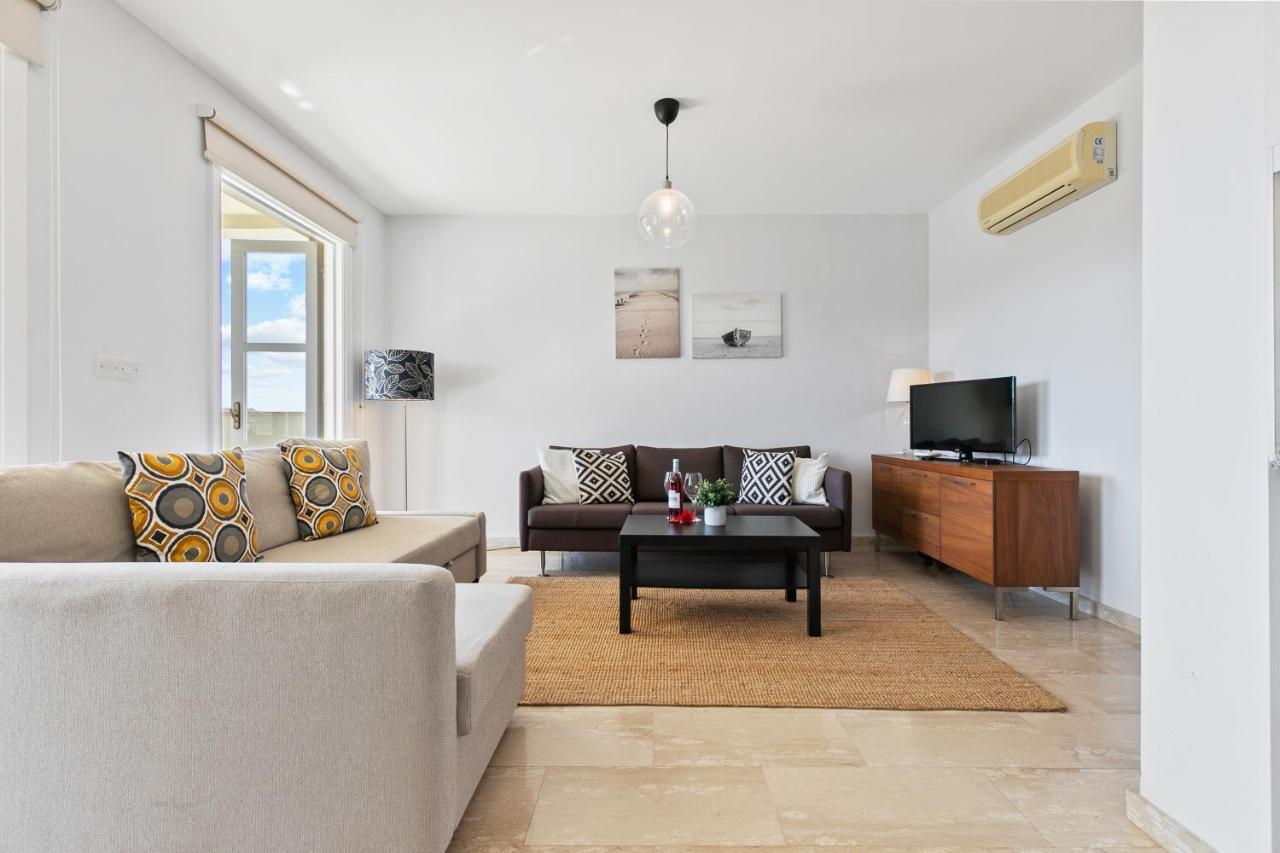 2 Bedroom Apartment Avdimou With Stunning Sea Views, Aphrodite Hills Resort Kouklia Exterior foto