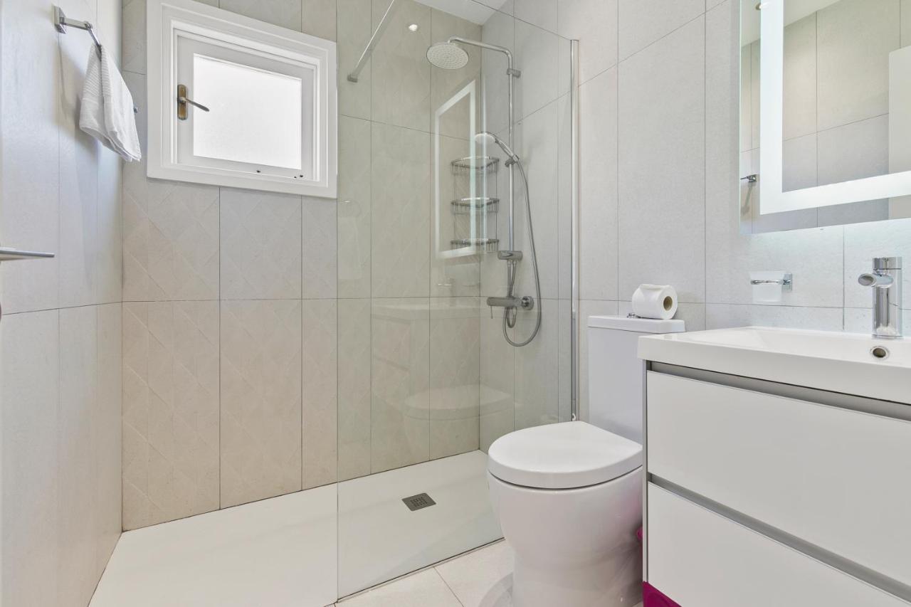 2 Bedroom Apartment Avdimou With Stunning Sea Views, Aphrodite Hills Resort Kouklia Exterior foto