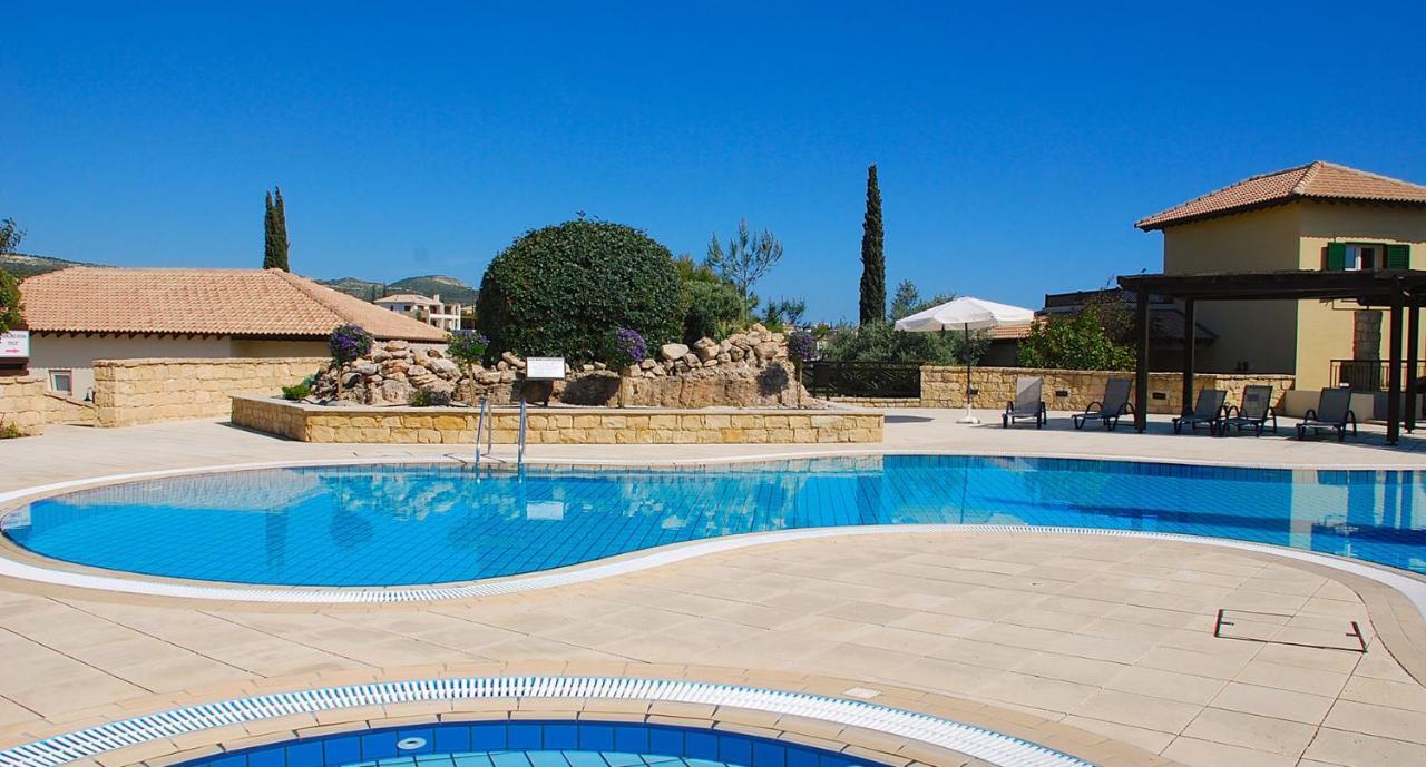 2 Bedroom Apartment Avdimou With Stunning Sea Views, Aphrodite Hills Resort Kouklia Exterior foto